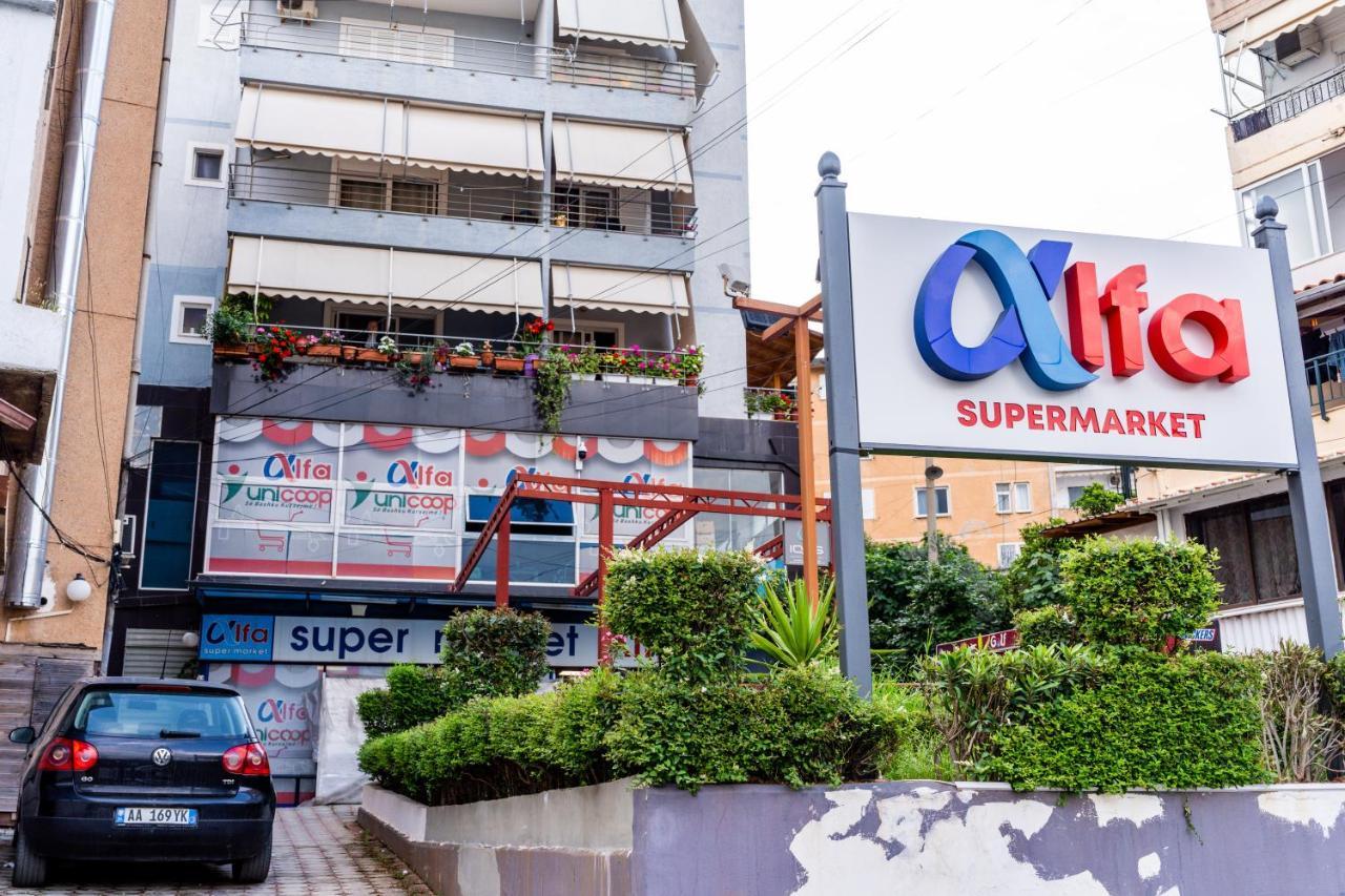 Work-Friendly Central Apartments, Sarande Exterior photo