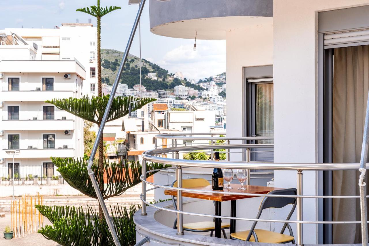 Work-Friendly Central Apartments, Sarande Exterior photo
