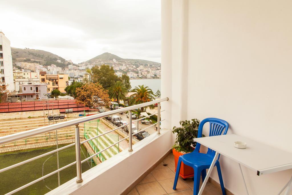Work-Friendly Central Apartments, Sarande Exterior photo